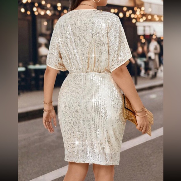 Luxe plus batwing sleeve party sequins dress - Picture 4 of 12